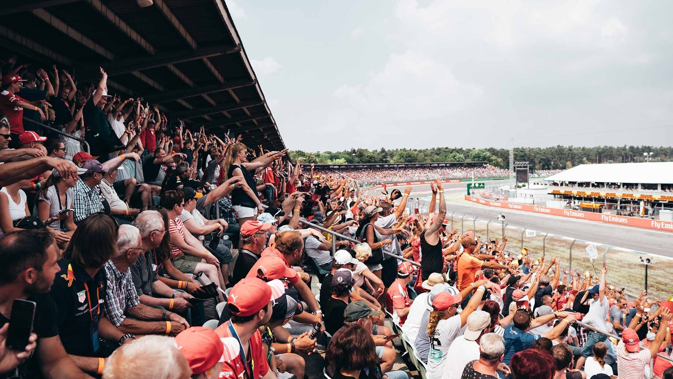 Highlights from the Singapore Formula 1 Grand Prix to Get Your Heart Racing