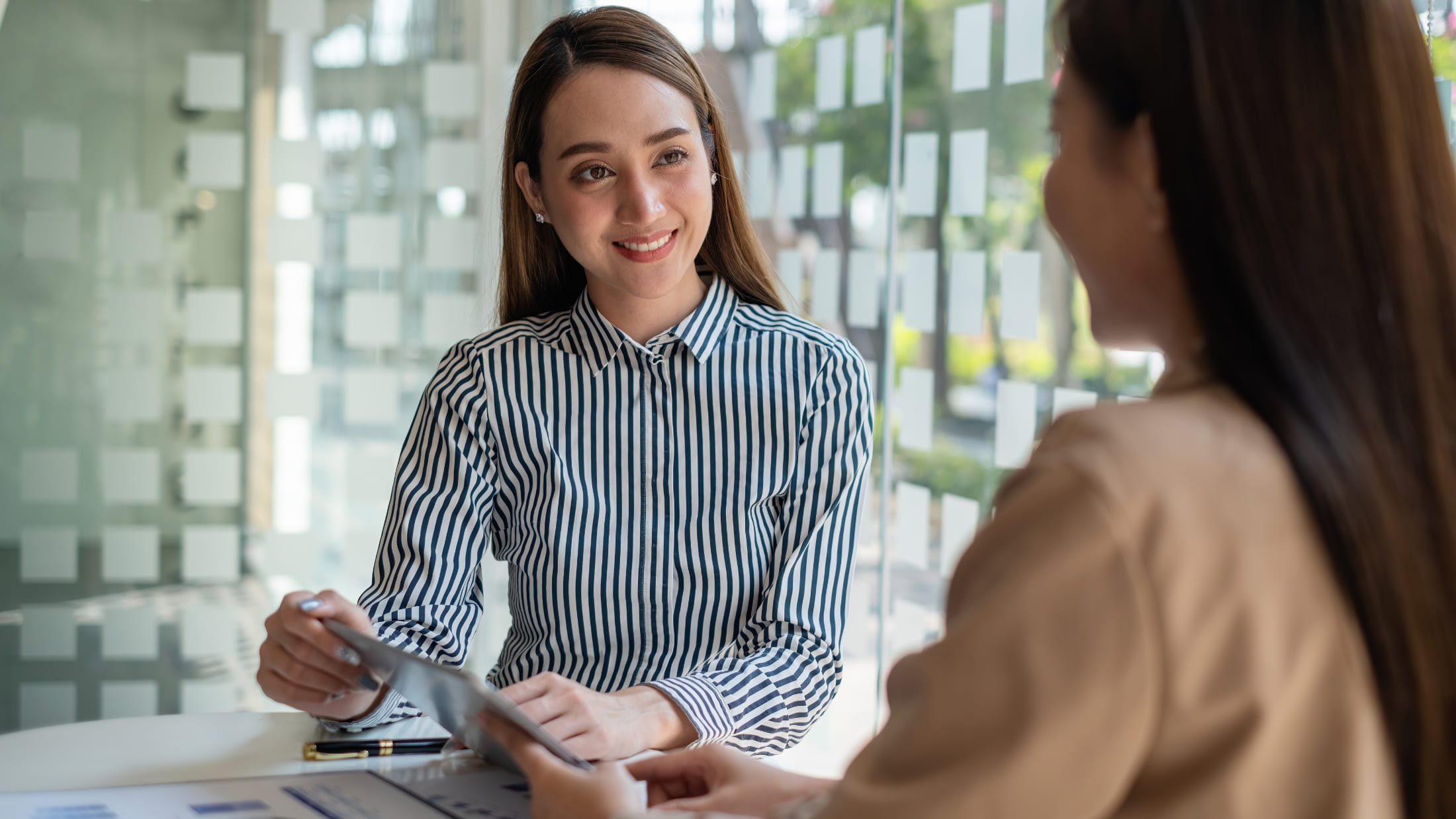 how-much-do-social-media-managers-make-salary-insights-brandwatch