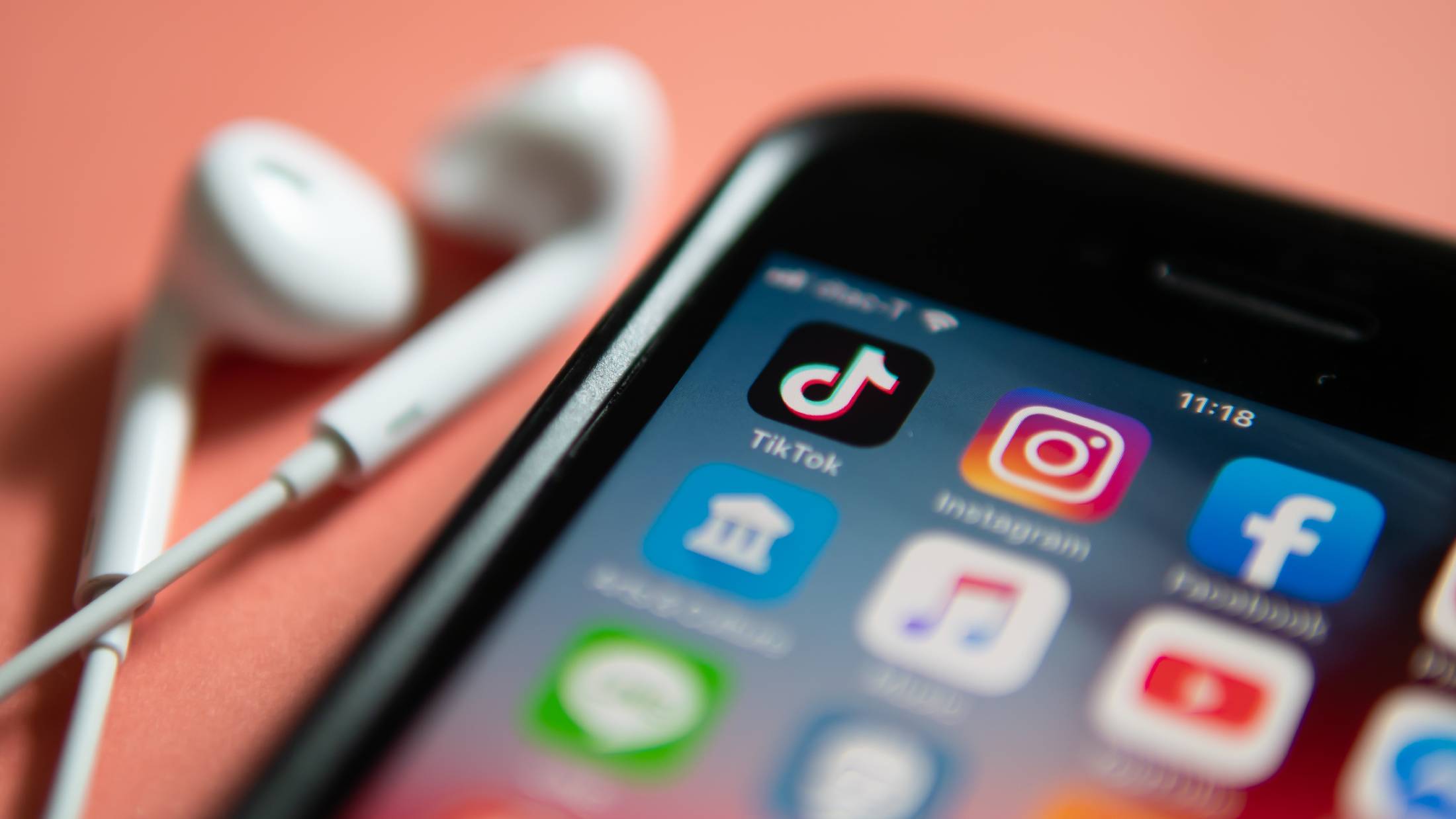 15 Best Tips on How to Get More Followers on TikTok Today ...